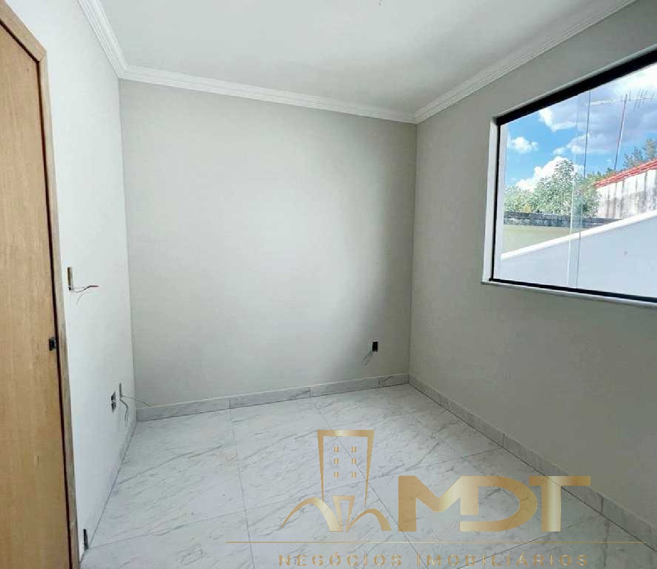 Casa à venda com 3 quartos, 145m² - Foto 14