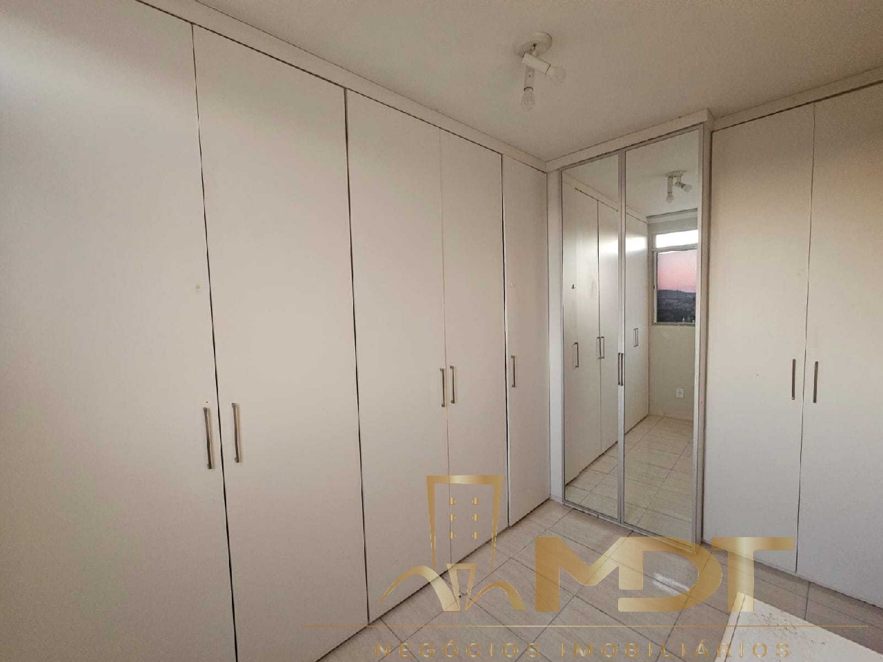 Cobertura à venda com 2 quartos, 96m² - Foto 12