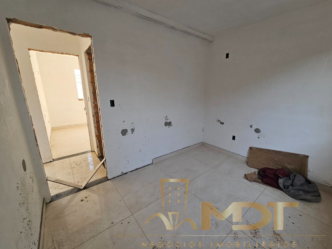 Apartamento à venda com 2 quartos, 85m² - Foto 8