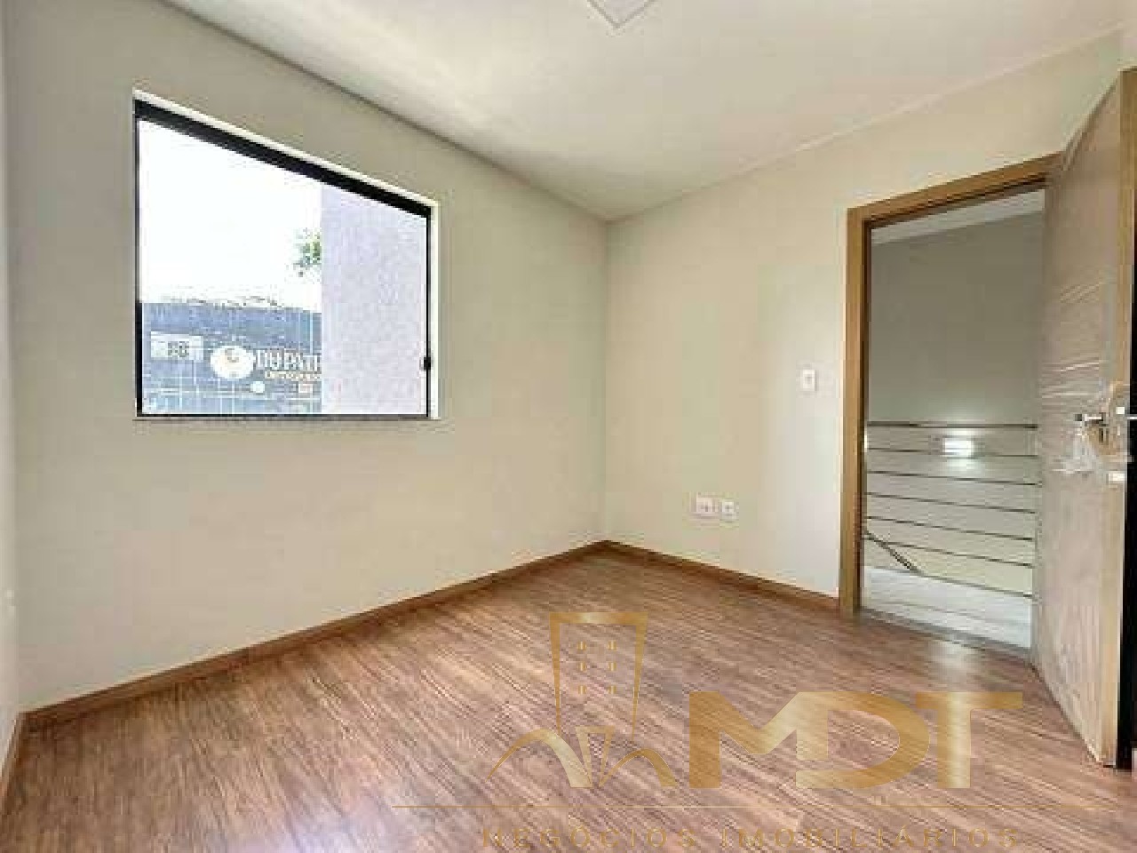 Casa à venda com 3 quartos, 128m² - Foto 5