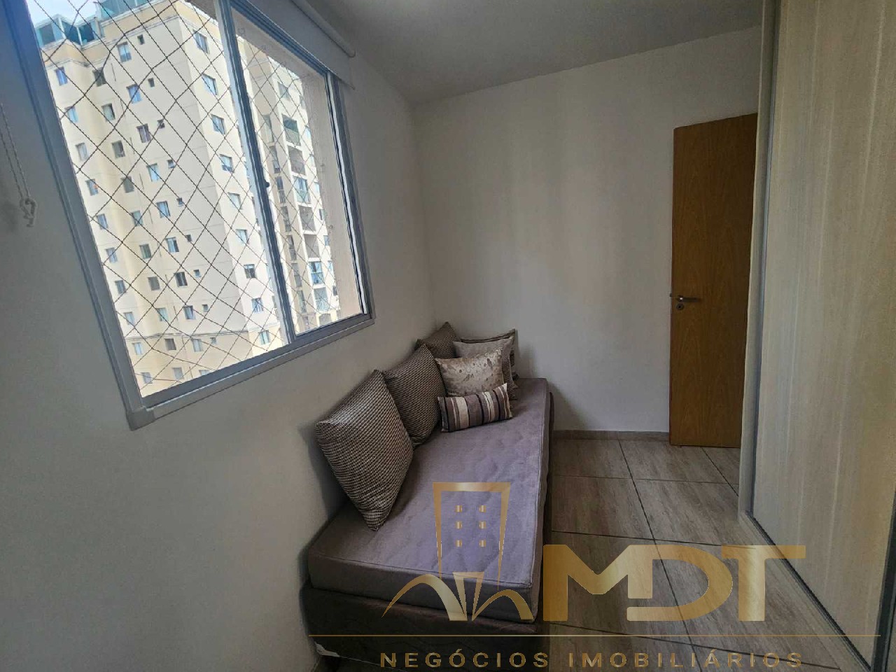 Apartamento à venda com 3 quartos, 85m² - Foto 9