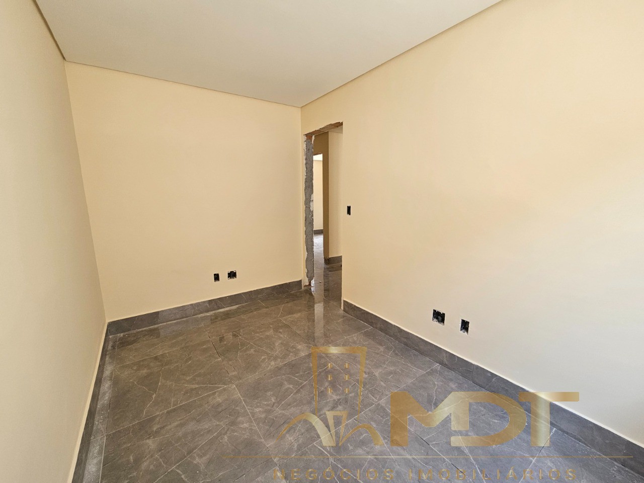 Apartamento à venda com 3 quartos, 86m² - Foto 19