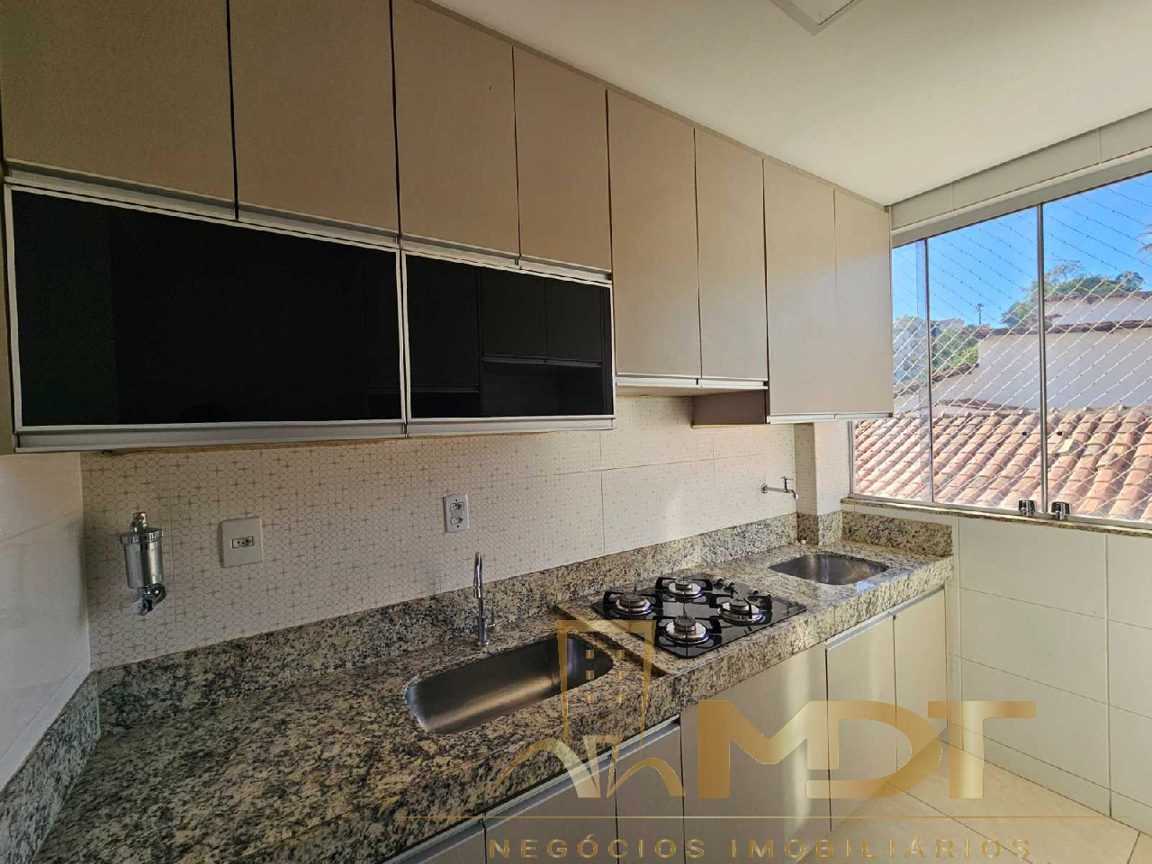 Apartamento à venda com 3 quartos, 65m² - Foto 12