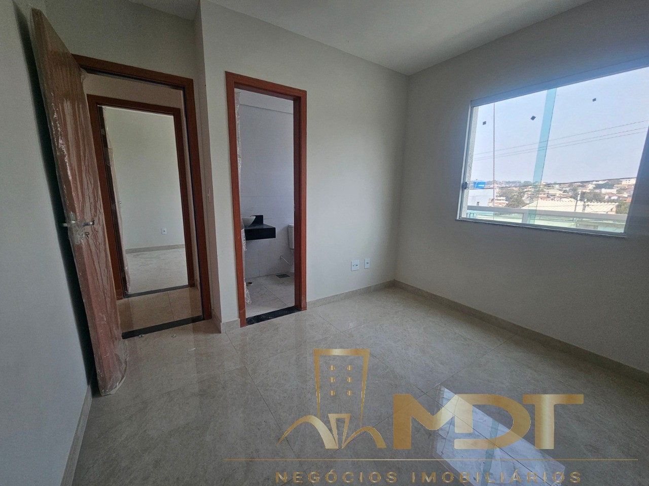 Apartamento à venda com 3 quartos, 64m² - Foto 13