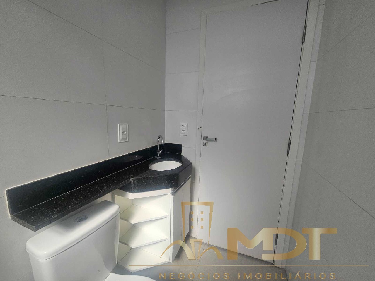 Apartamento à venda com 3 quartos, 75m² - Foto 19