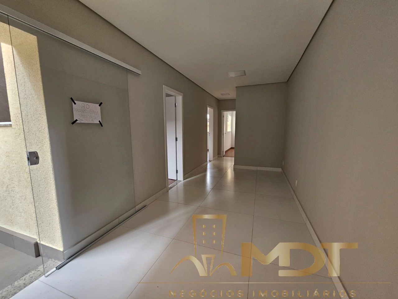 Casa à venda com 3 quartos, 105m² - Foto 14