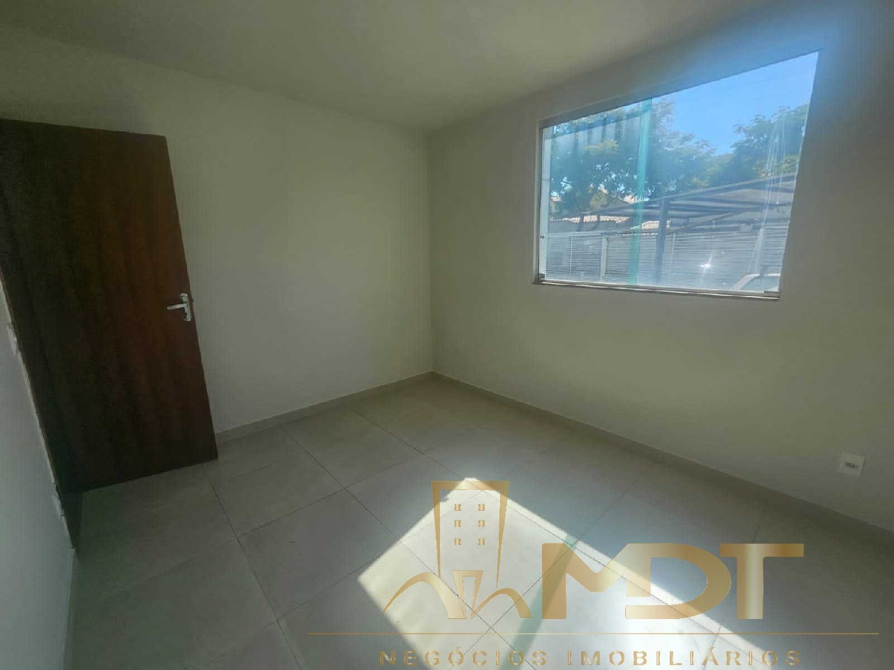 Apartamento à venda com 2 quartos, 65m² - Foto 18