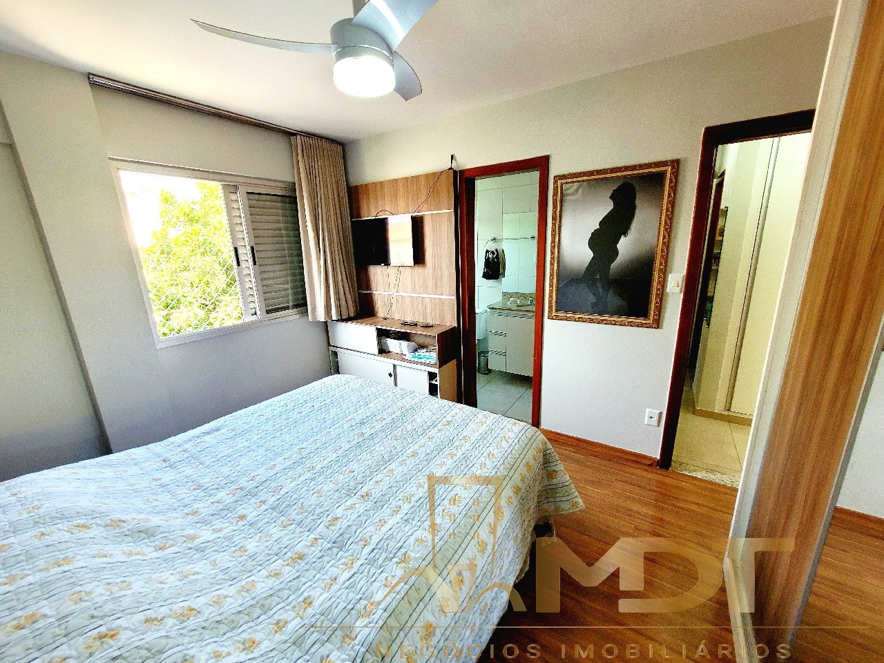 Apartamento à venda com 3 quartos, 90m² - Foto 8