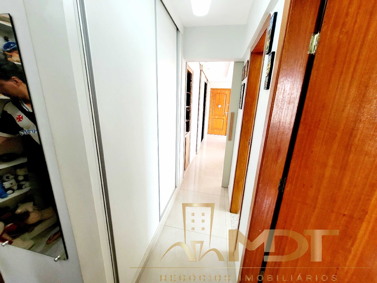 Apartamento à venda com 3 quartos, 90m² - Foto 13