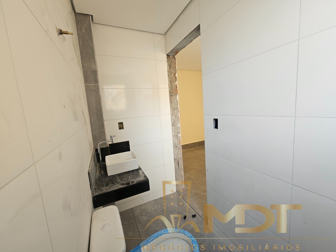 Apartamento à venda com 3 quartos, 86m² - Foto 15