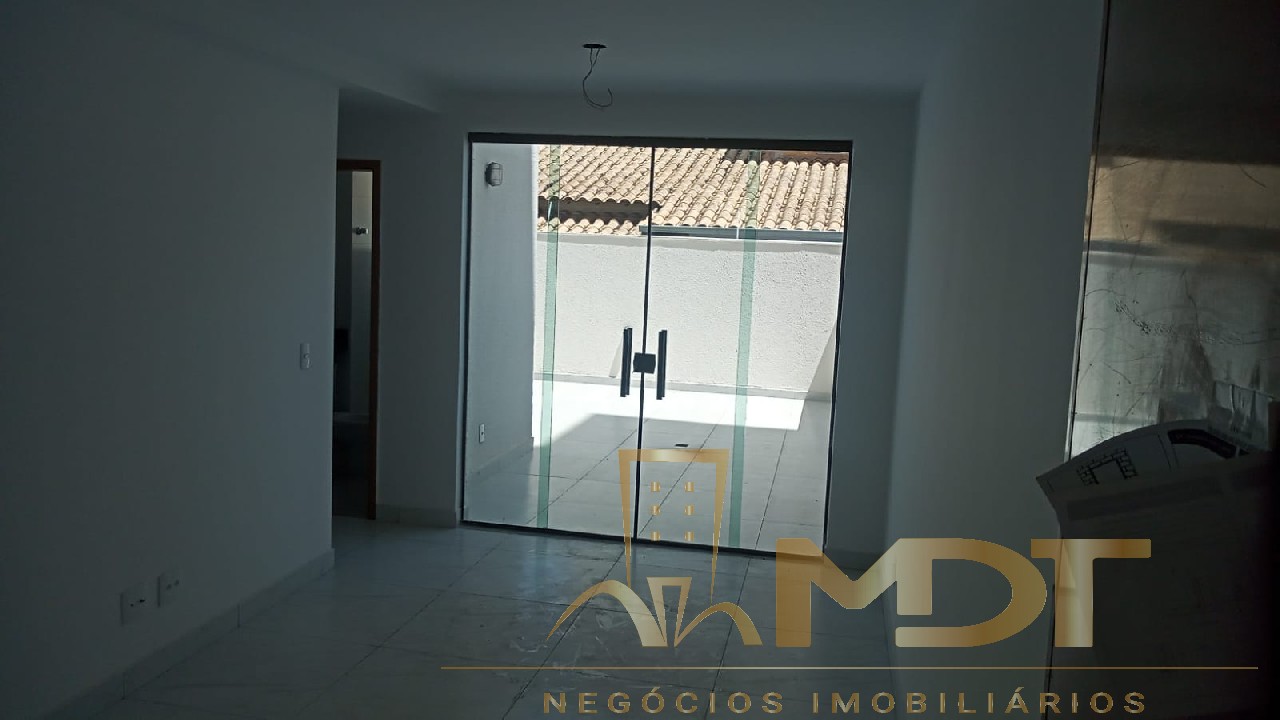 Apartamento à venda com 2 quartos, 100m² - Foto 9