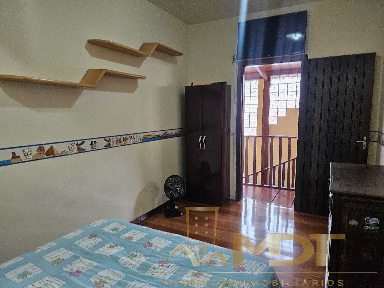 Casa à venda com 4 quartos, 145m² - Foto 32