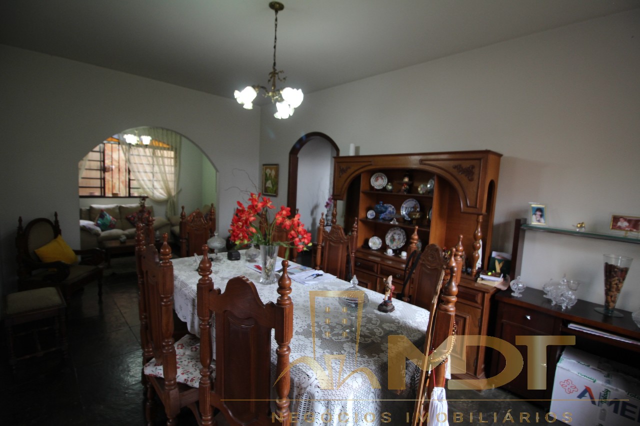 Casa à venda com 5 quartos, 400m² - Foto 13