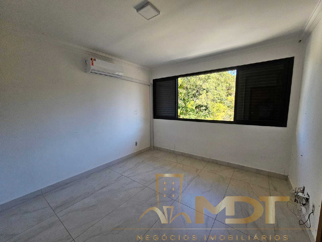 Casa à venda com 3 quartos, 190m² - Foto 29