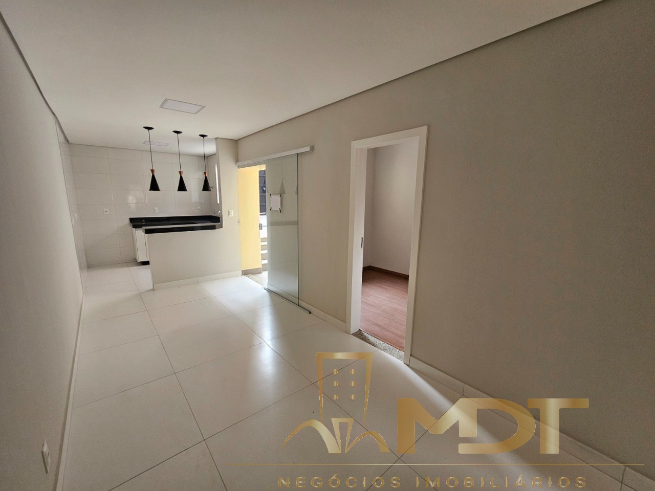 Casa à venda com 3 quartos, 105m² - Foto 15