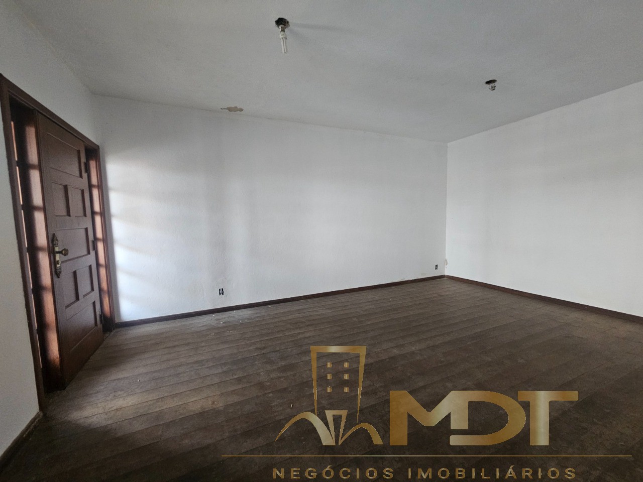 Casa à venda com 4 quartos, 232m² - Foto 24