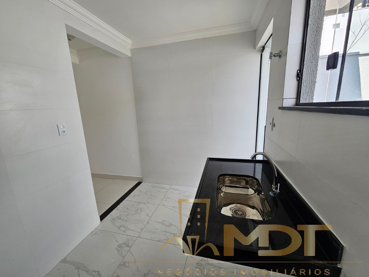 Casa à venda com 2 quartos, 110m² - Foto 18