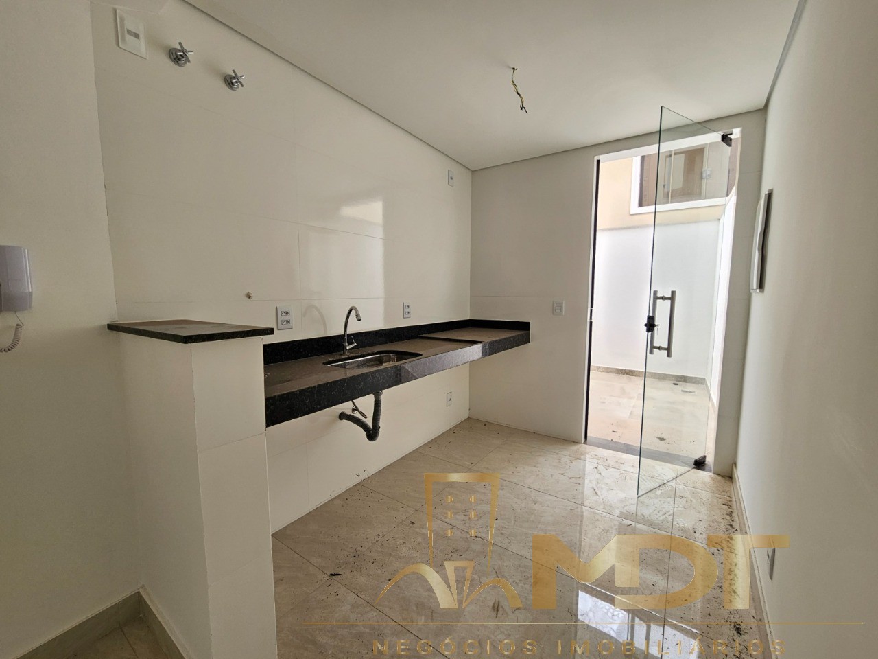 Apartamento à venda com 3 quartos, 80m² - Foto 22