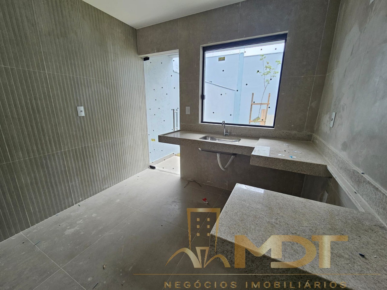 Casa à venda com 2 quartos, 118m² - Foto 20