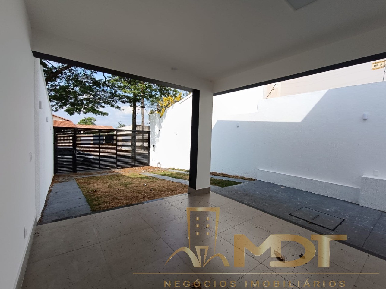 Casa à venda com 3 quartos, 100m² - Foto 6