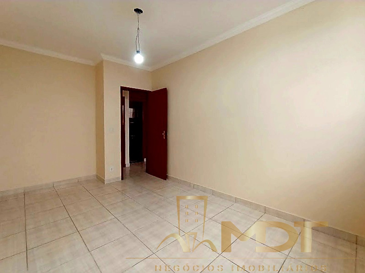 Casa à venda com 2 quartos, 58m² - Foto 10