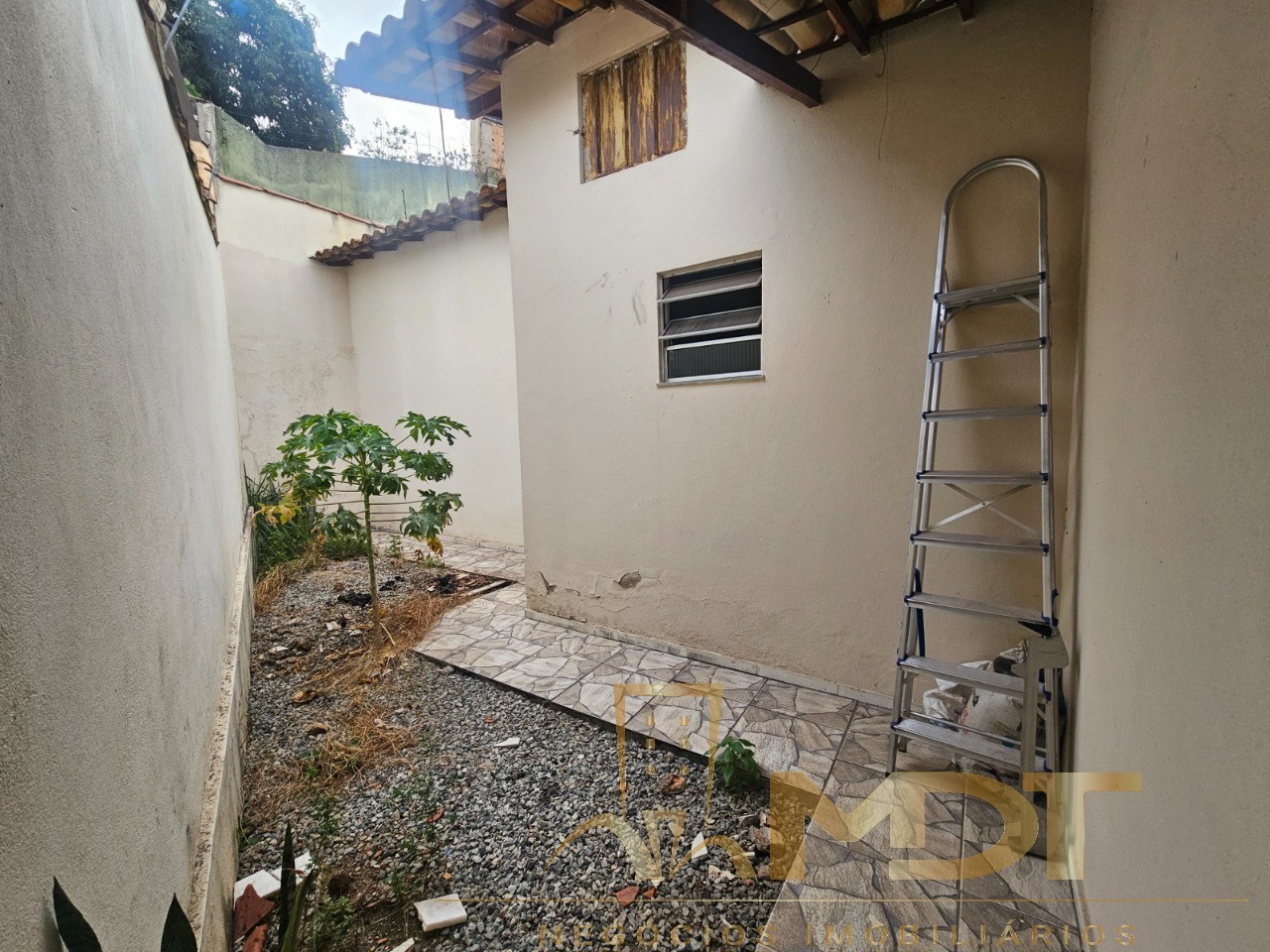 Casa à venda com 3 quartos, 140m² - Foto 12