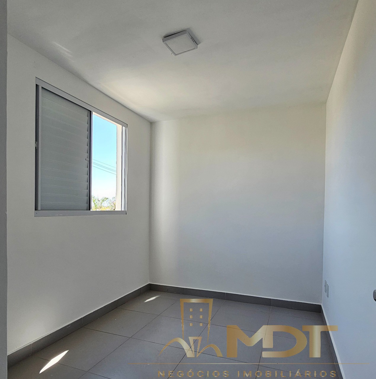 Apartamento à venda com 2 quartos, 55m² - Foto 7