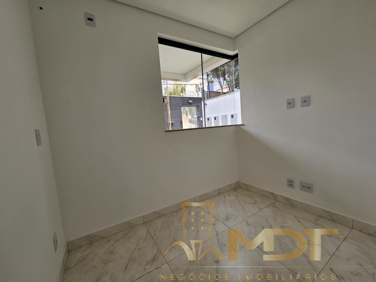 Apartamento à venda com 3 quartos, 80m² - Foto 16