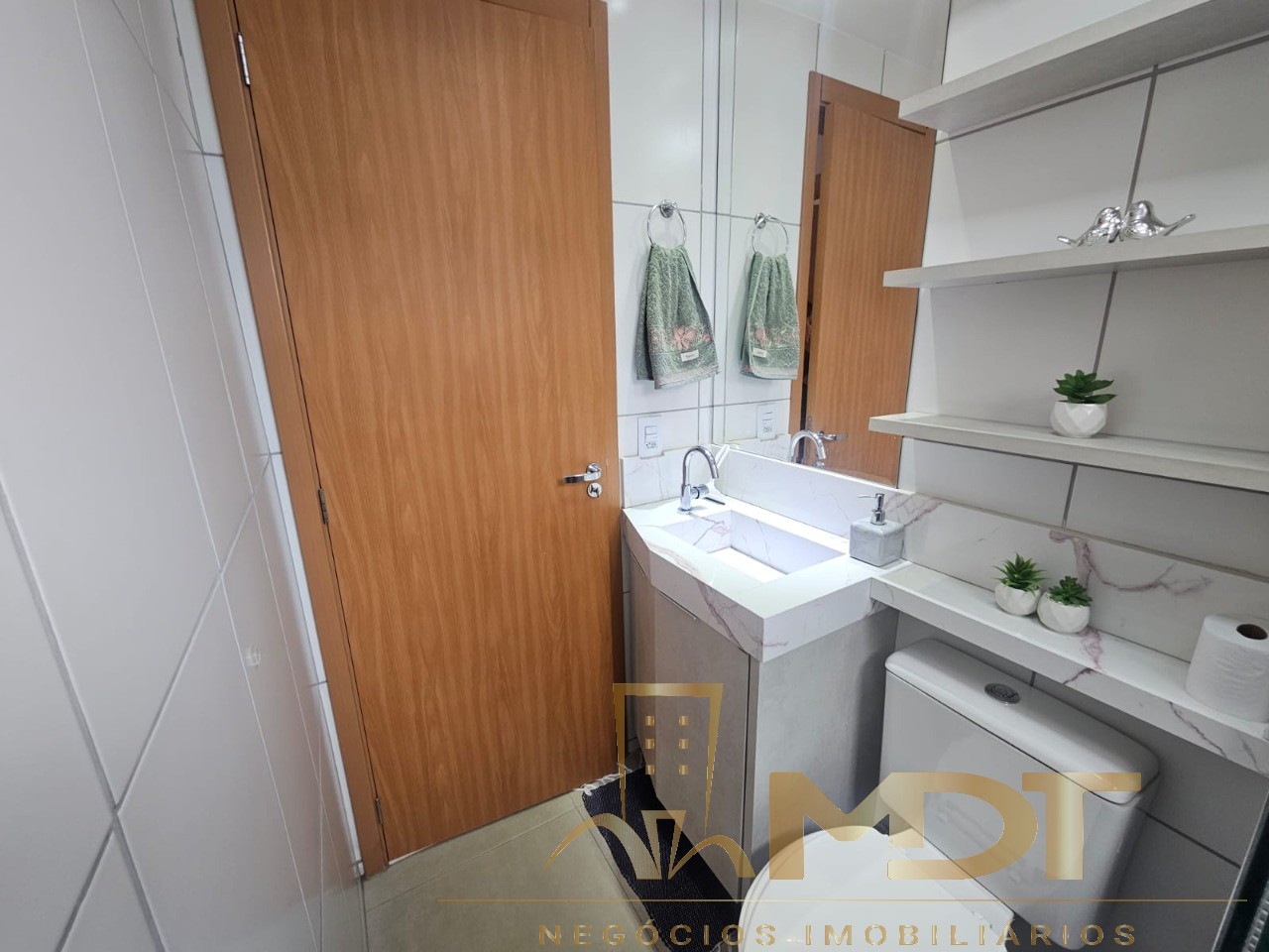 Apartamento à venda com 2 quartos, 60m² - Foto 4