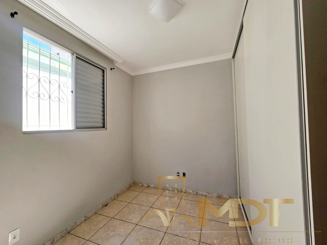 Apartamento à venda com 3 quartos, 60m² - Foto 20