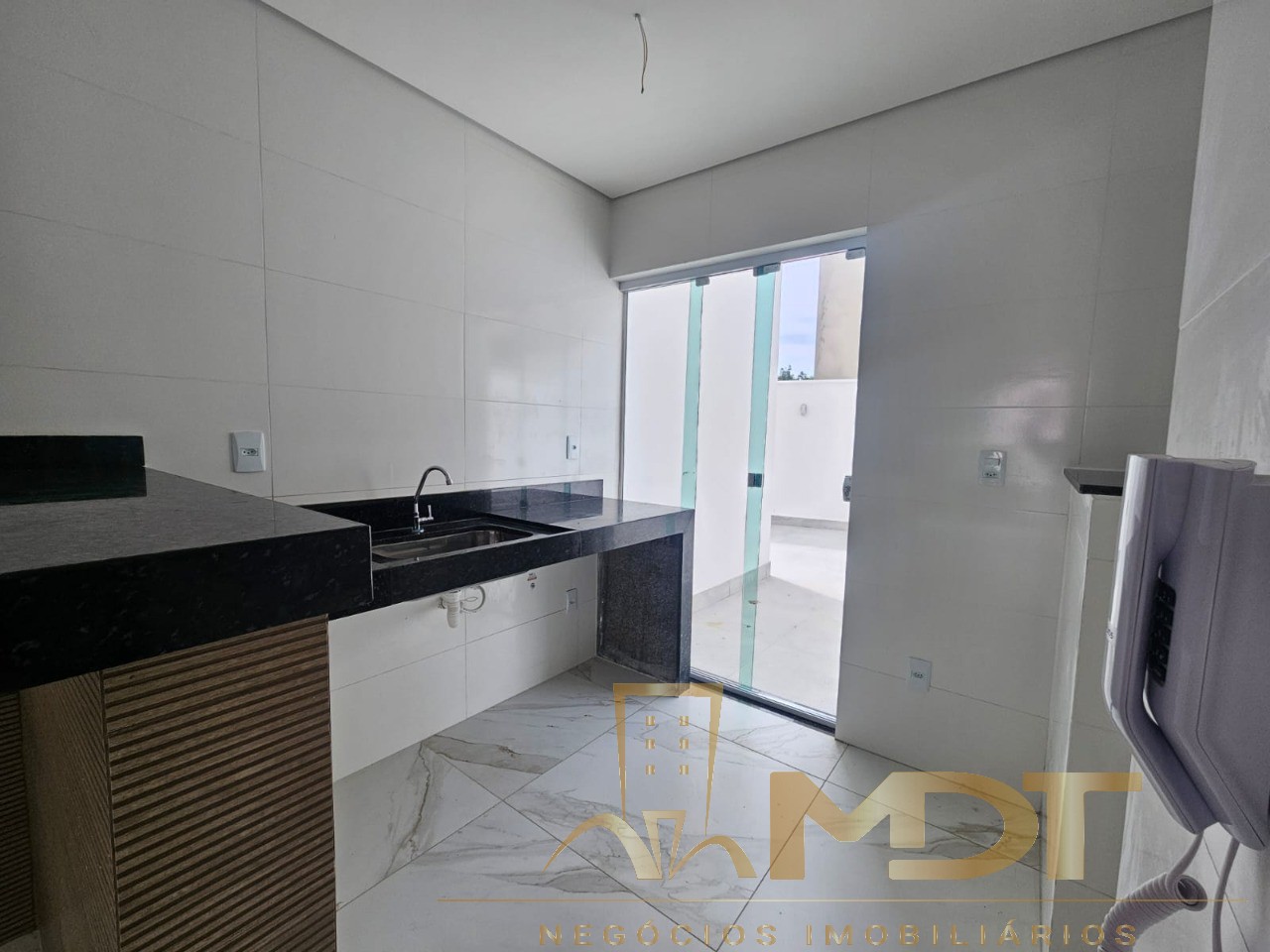 Apartamento à venda com 2 quartos, 130m² - Foto 19