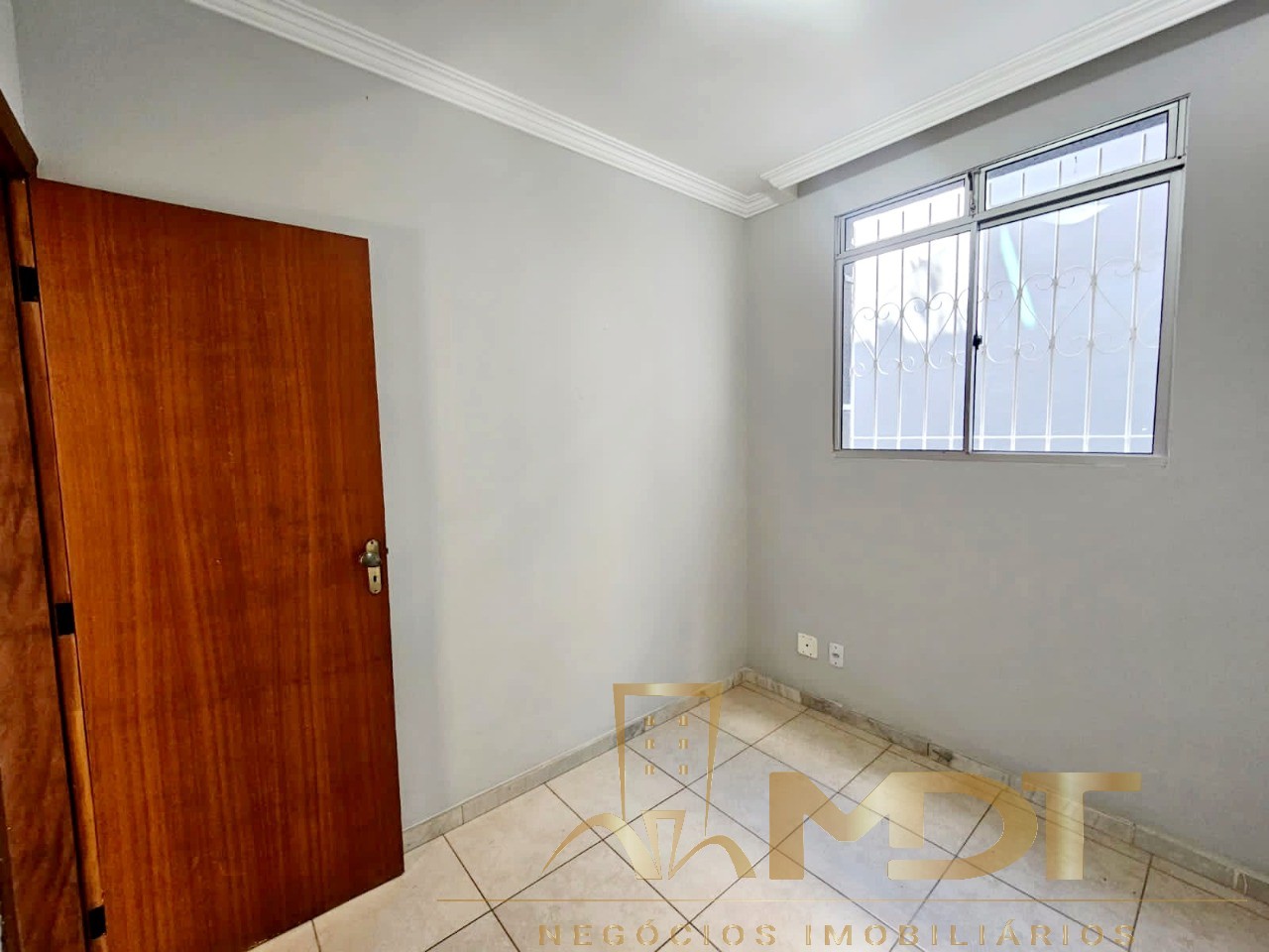 Apartamento à venda com 3 quartos, 60m² - Foto 18