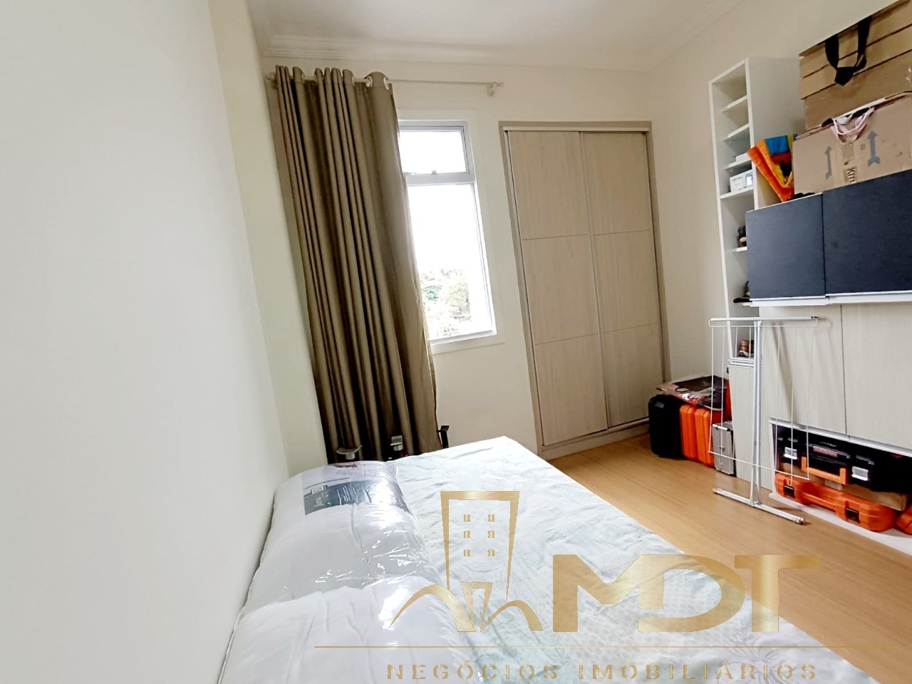 Apartamento à venda com 2 quartos, 65m² - Foto 9