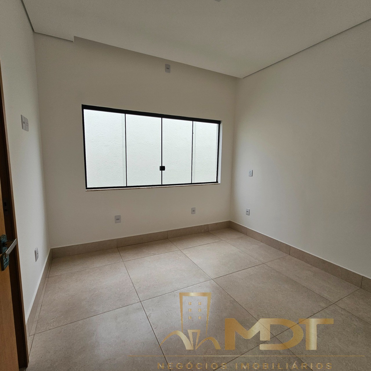 Casa à venda com 3 quartos, 160m² - Foto 13