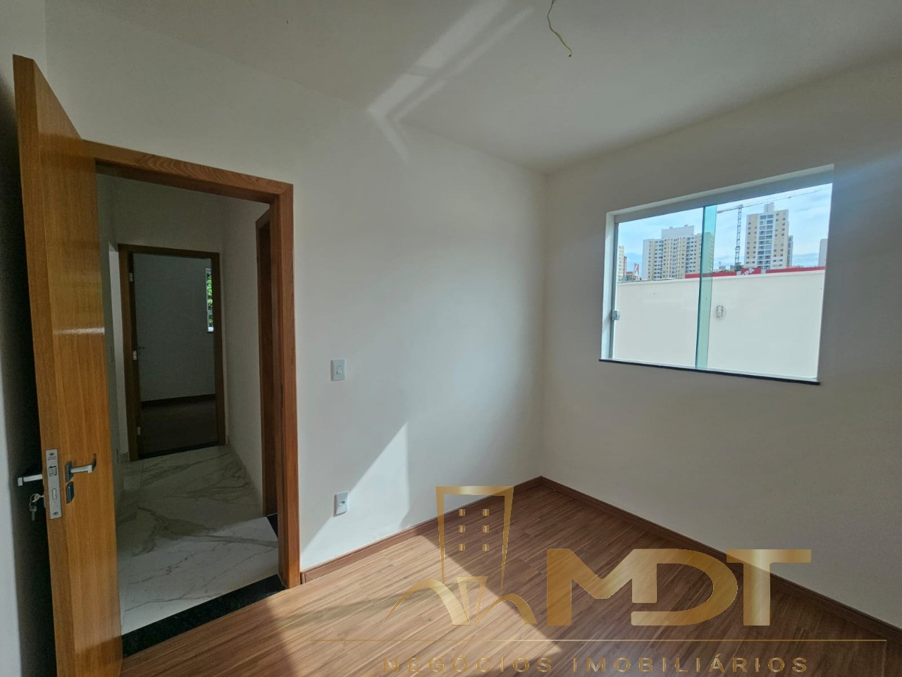 Apartamento à venda com 2 quartos, 130m² - Foto 6