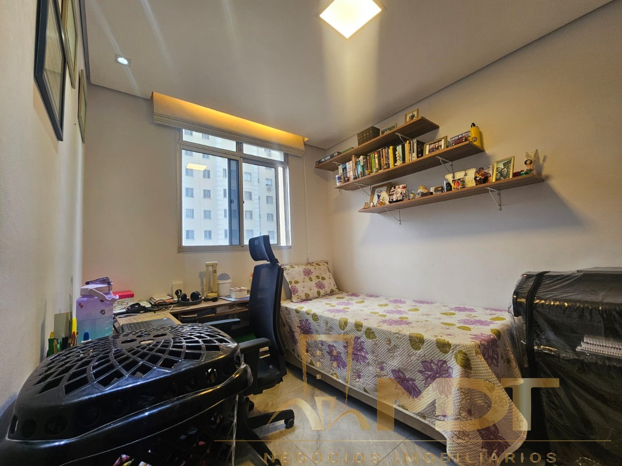 Apartamento à venda com 2 quartos, 60m² - Foto 9