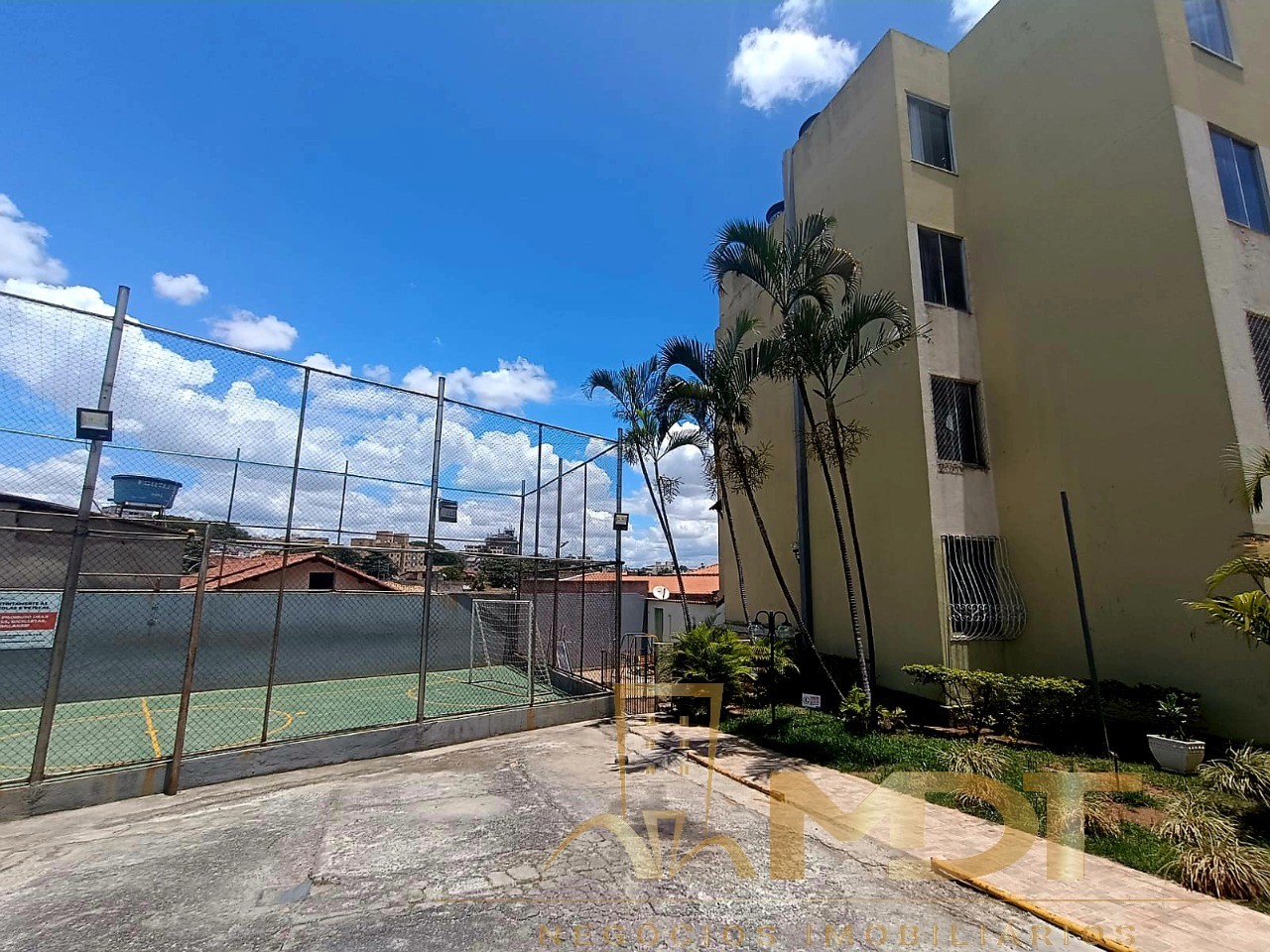 Apartamento à venda com 3 quartos, 55m² - Foto 19