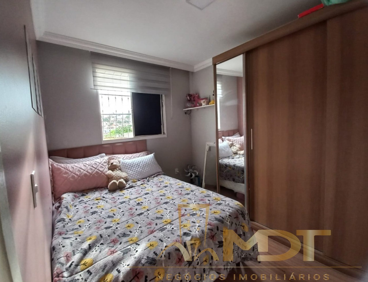 Apartamento à venda com 2 quartos, 40m² - Foto 5