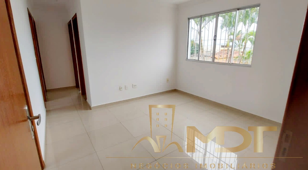 Apartamento à venda com 3 quartos, 60m² - Foto 2