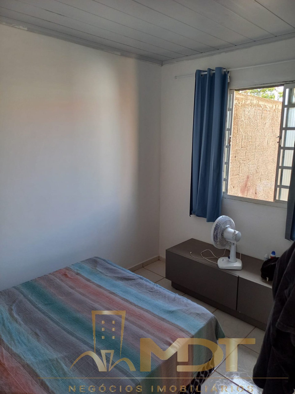 Casa à venda com 2 quartos, 40m² - Foto 9