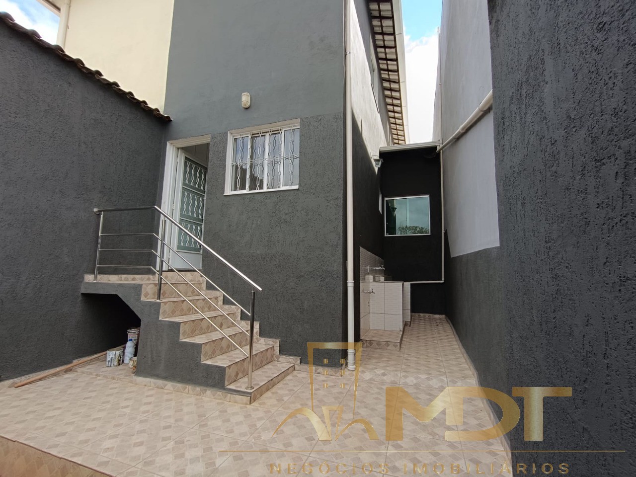 Casa à venda com 3 quartos, 180m² - Foto 44