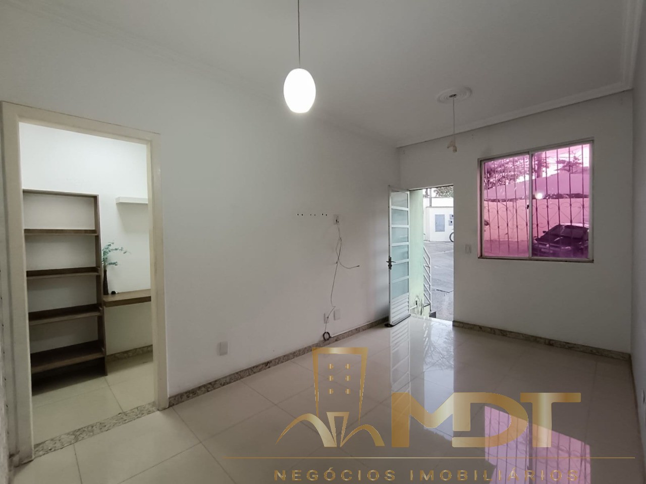 Apartamento à venda com 2 quartos, 75m² - Foto 5