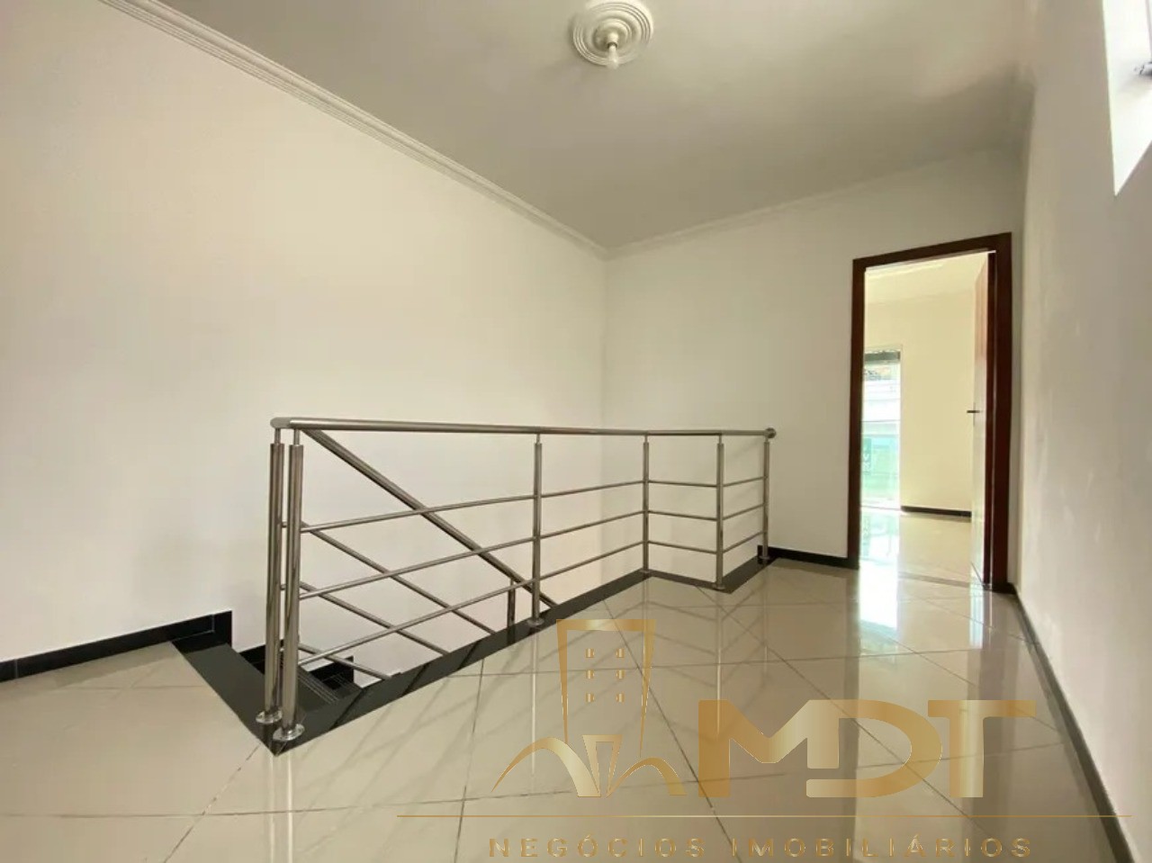 Casa à venda com 3 quartos, 180m² - Foto 19