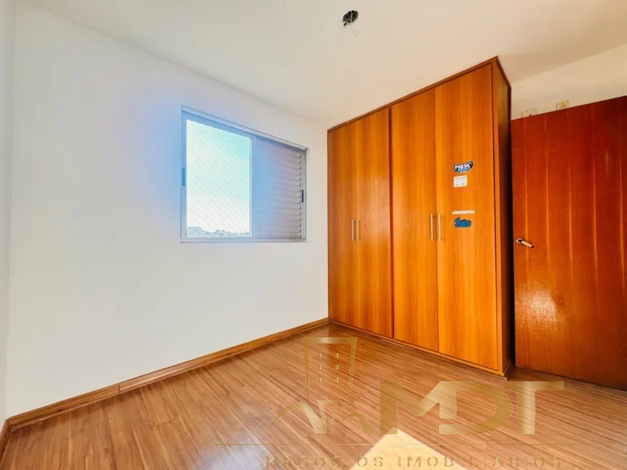 Apartamento à venda com 2 quartos, 60m² - Foto 26