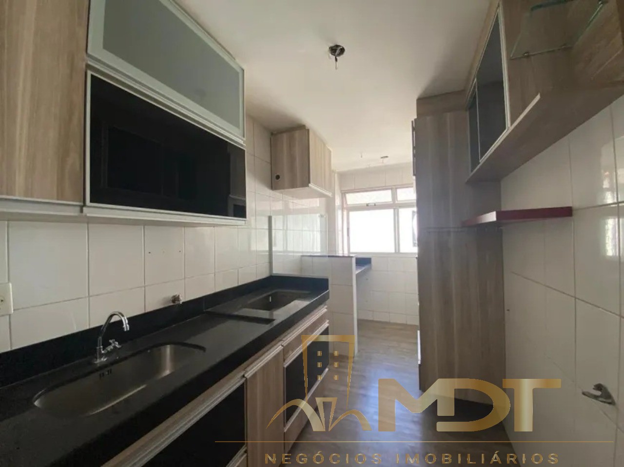 Apartamento à venda com 2 quartos, 60m² - Foto 17