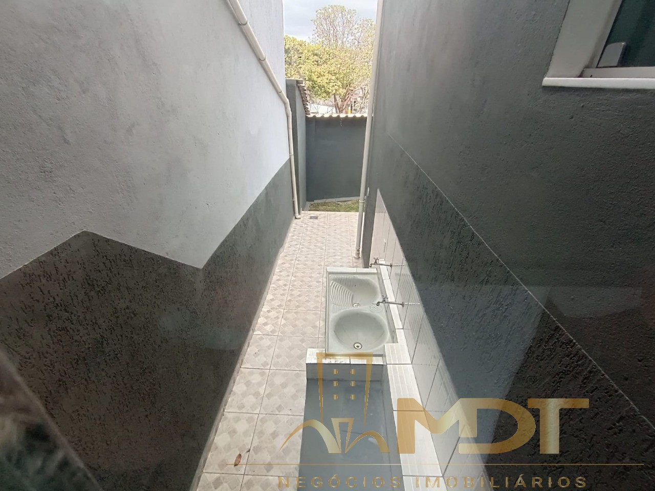 Casa à venda com 3 quartos, 180m² - Foto 53