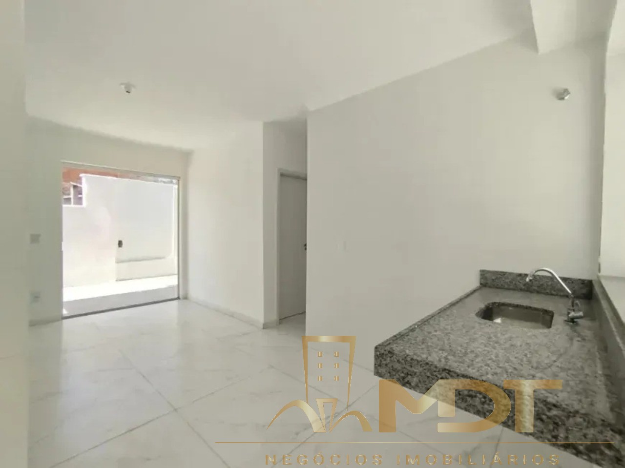 Apartamento à venda com 2 quartos, 120m² - Foto 6