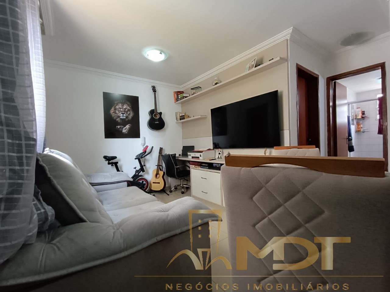 Apartamento à venda com 2 quartos, 40m² - Foto 25