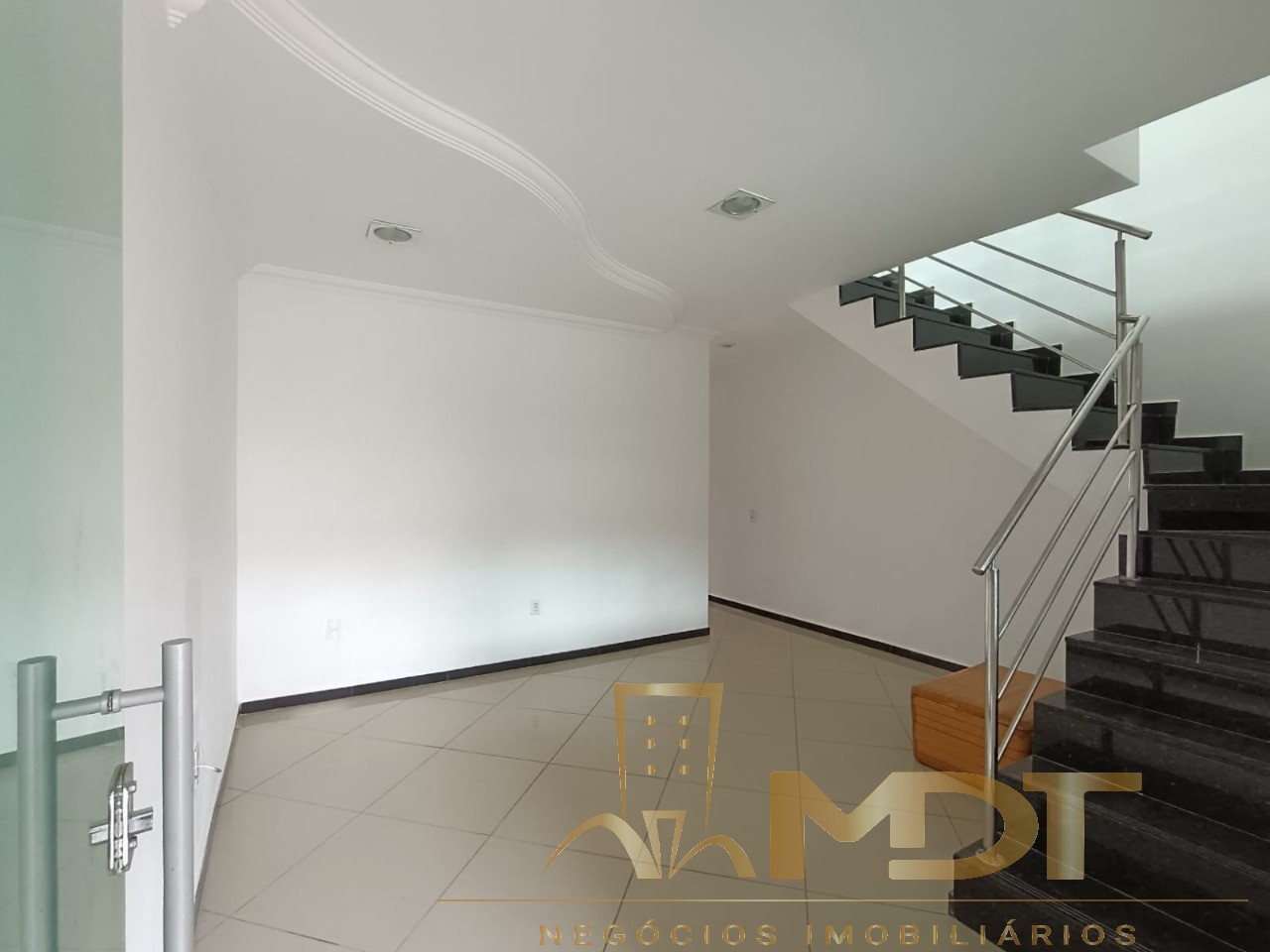 Casa à venda com 3 quartos, 180m² - Foto 63