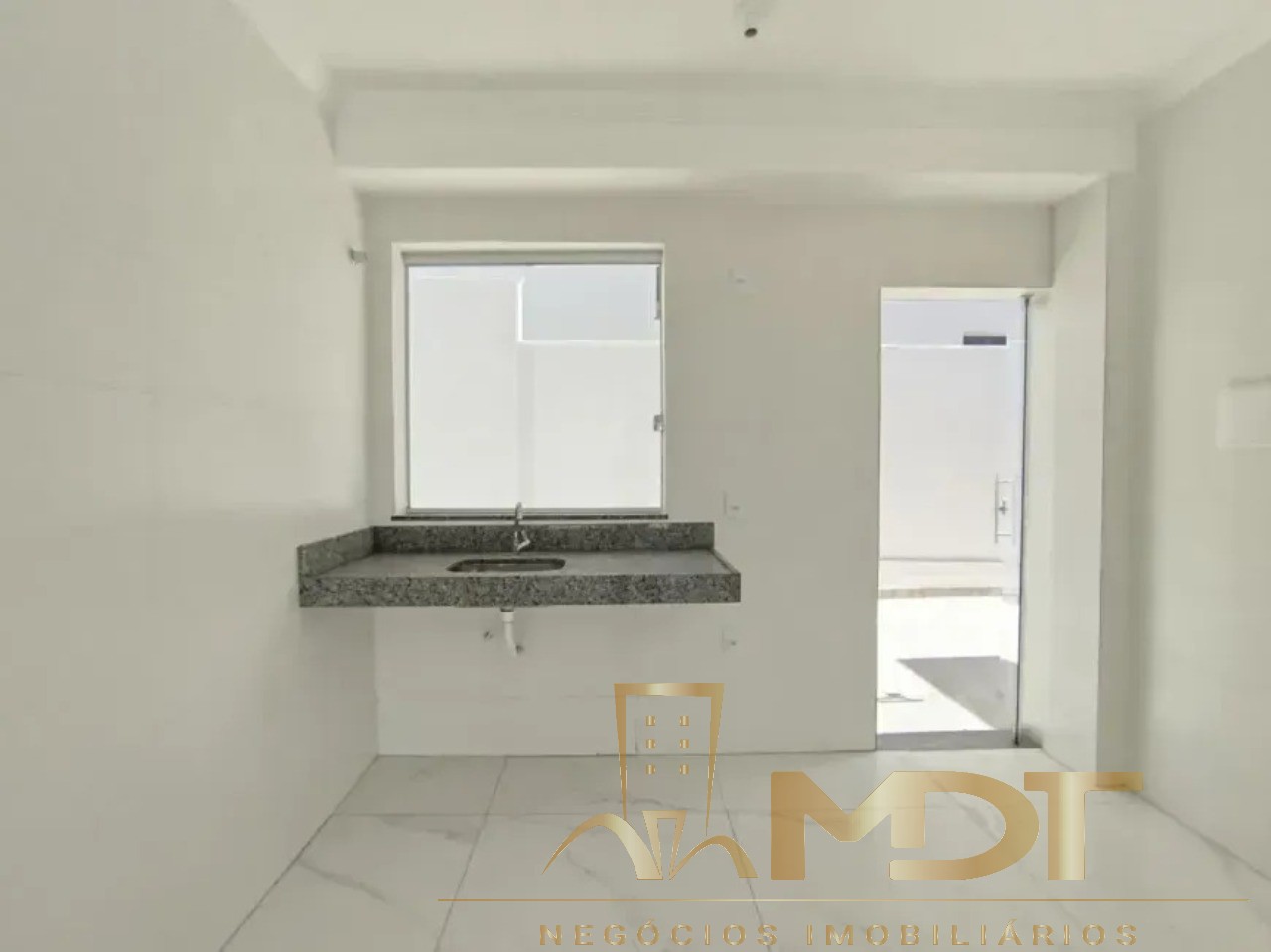 Apartamento à venda com 2 quartos, 120m² - Foto 7